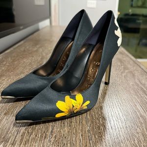Ted Baker Floral 👠 Heels